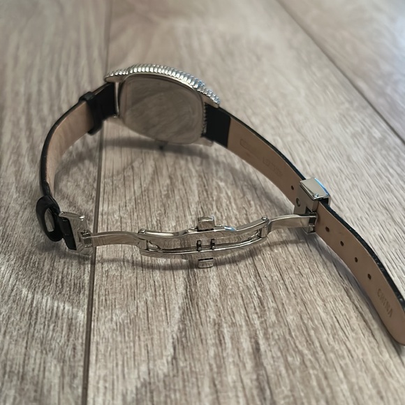 Judith Ripka watch - Picture 3 of 11